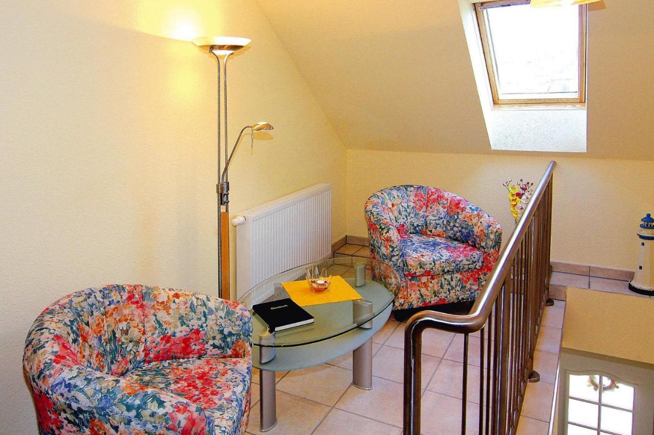 Apartment In Dierhagen With Parking Space ภายนอก รูปภาพ